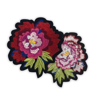 Red rose pattern woven patch
